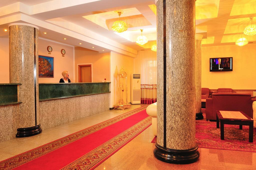 Altyn Dala Hotel Astana Bagian luar foto