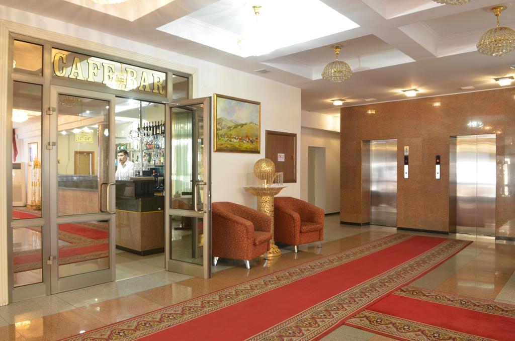 Altyn Dala Hotel Astana Bagian luar foto