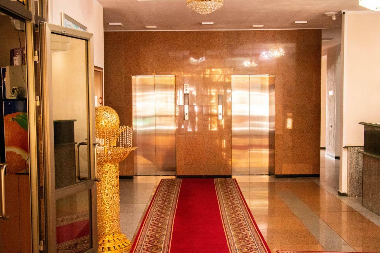 Altyn Dala Hotel Astana Bagian luar foto